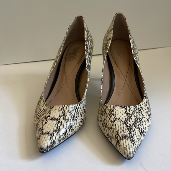 Alfani Size 9 Snake 🐍 Print Shoes - Picture 3 of 8